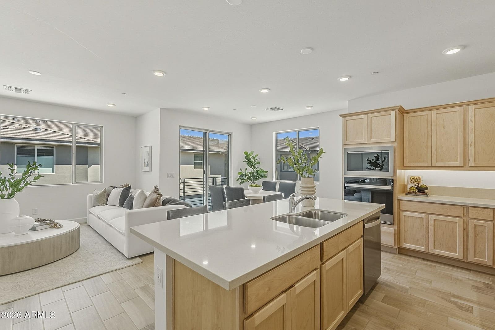 2121 W SONORAN DESERT Drive 99, Phoenix, AZ 85085 — photo 2 of 33