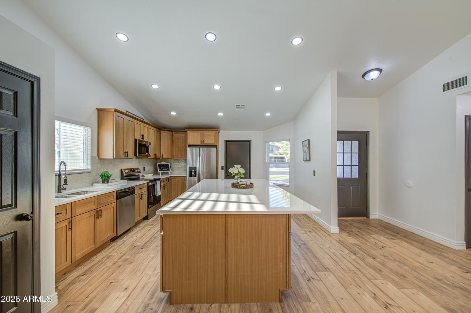 7365 W Sierra Street, Peoria, AZ 85345 — photo 9 of 55