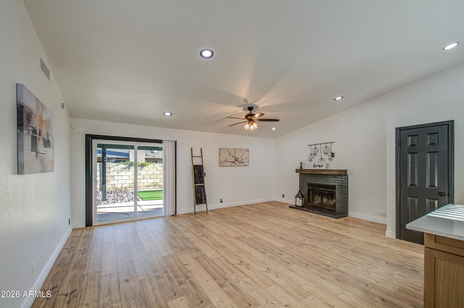 7365 W Sierra Street, Peoria, AZ 85345 — photo 20 of 55