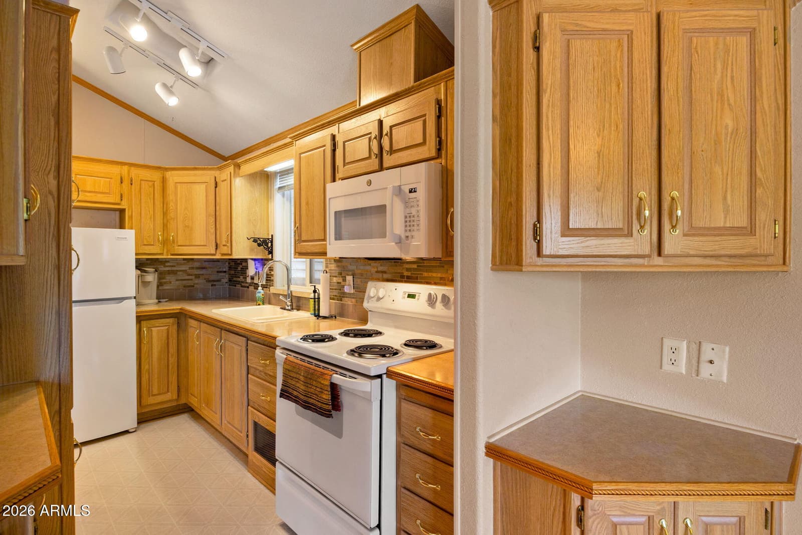 2217 Old Crooks Trail, Overgaard, AZ 85933 — photo 14 of 23