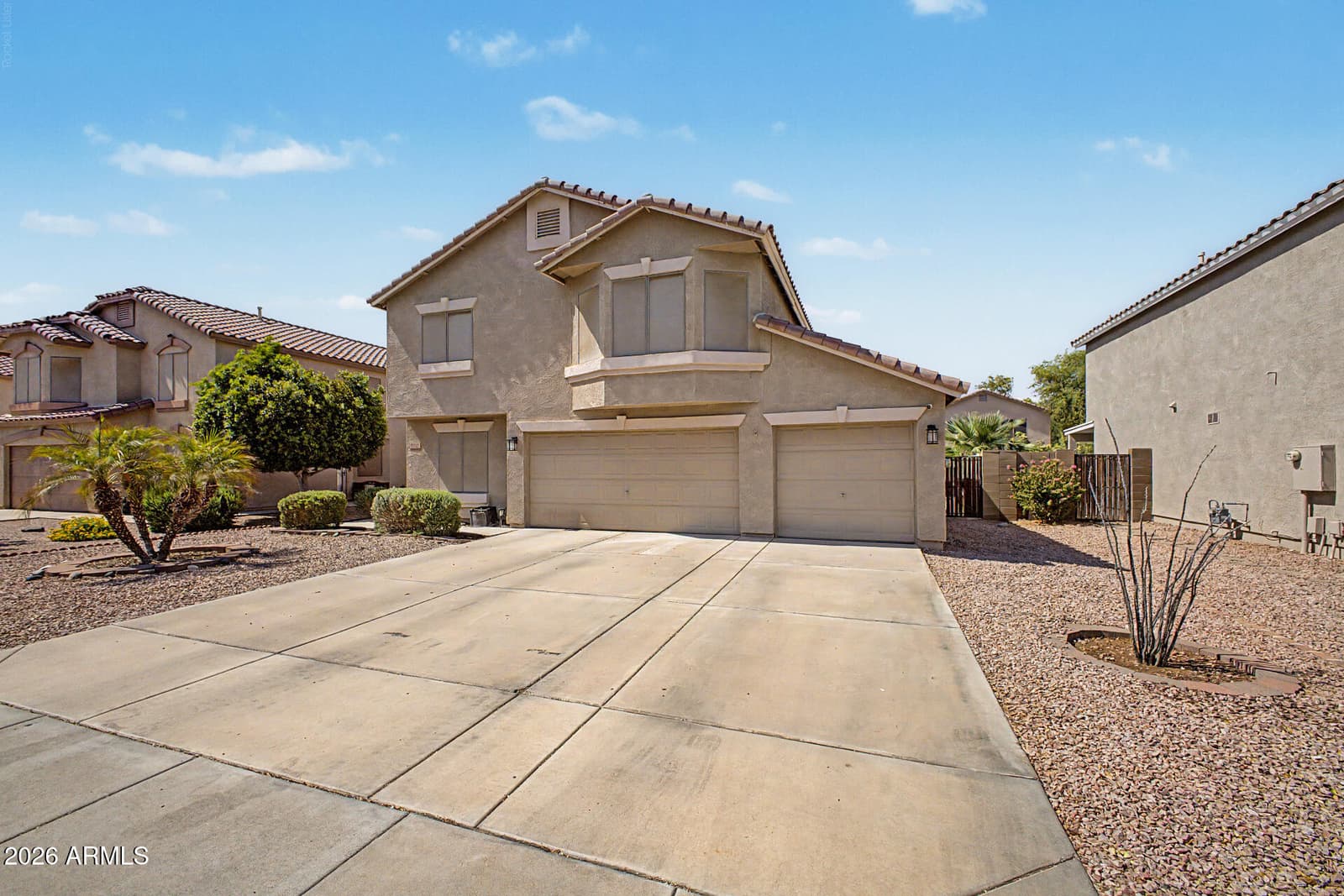 9252 W CAROL Avenue, Peoria, AZ 85345 — photo 4 of 33