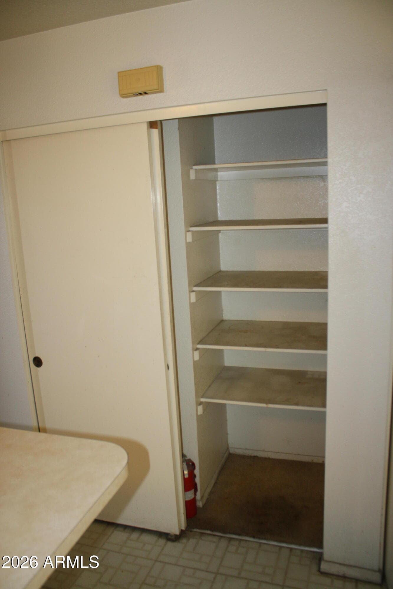 501 W HONONEGH Drive 4, Phoenix, AZ 85027 — photo 5 of 19