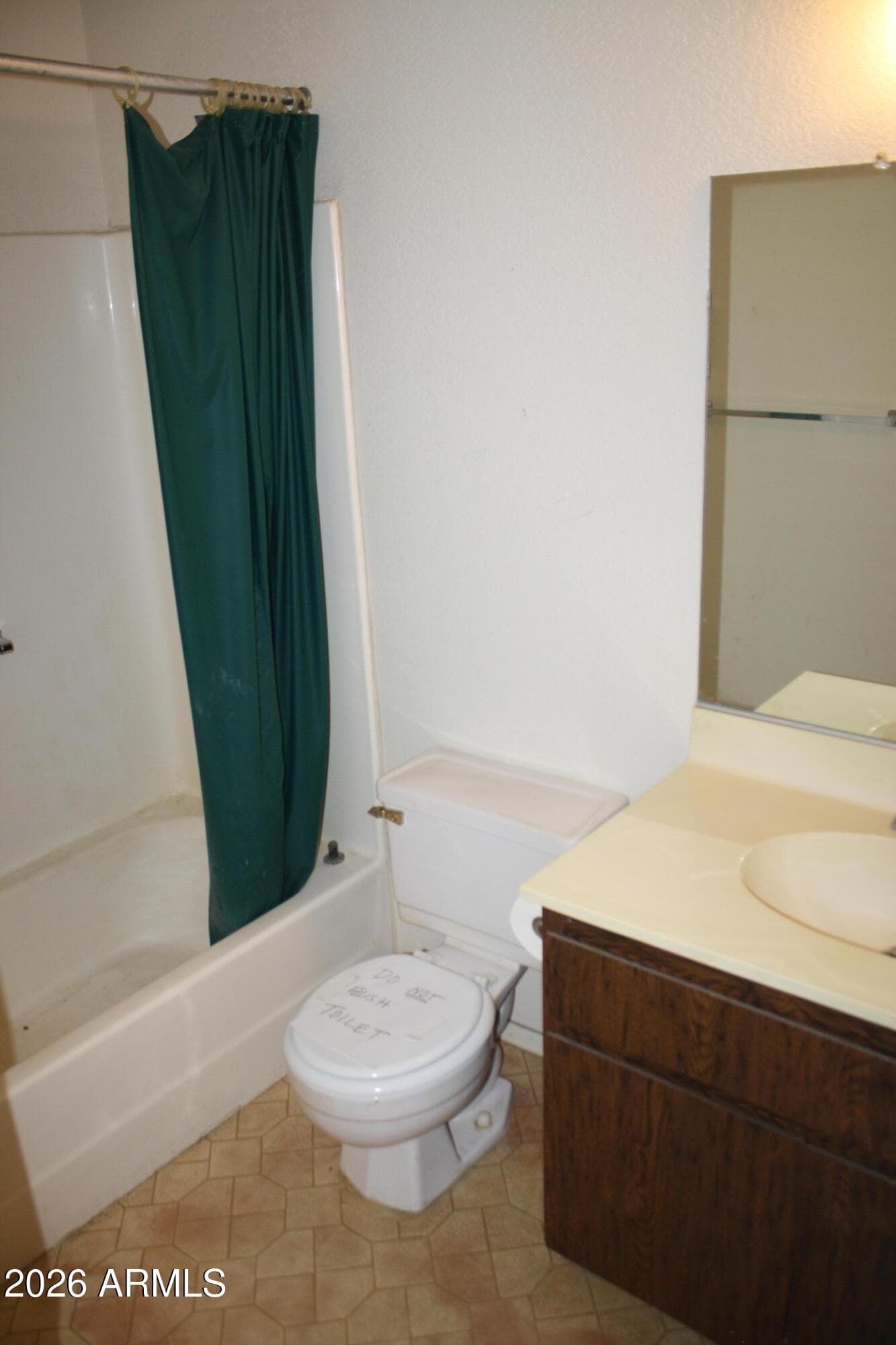 501 W HONONEGH Drive 4, Phoenix, AZ 85027 — photo 13 of 19