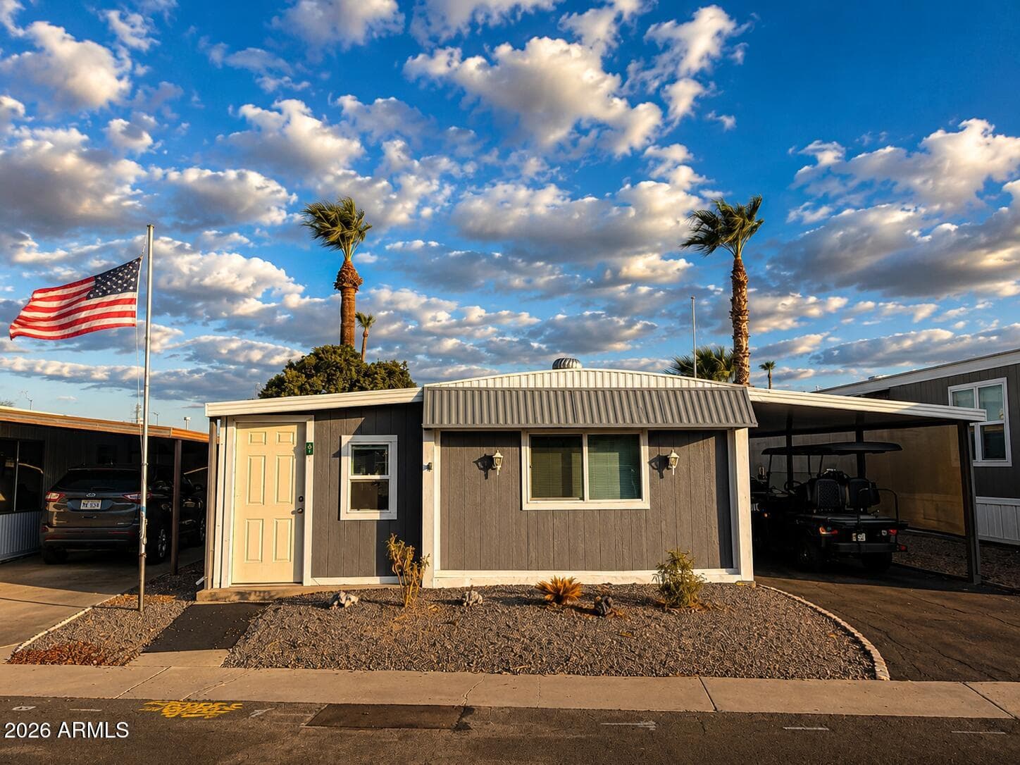 10701 N 99TH Avenue 231, Peoria, AZ 85345 — photo 1 of 18
