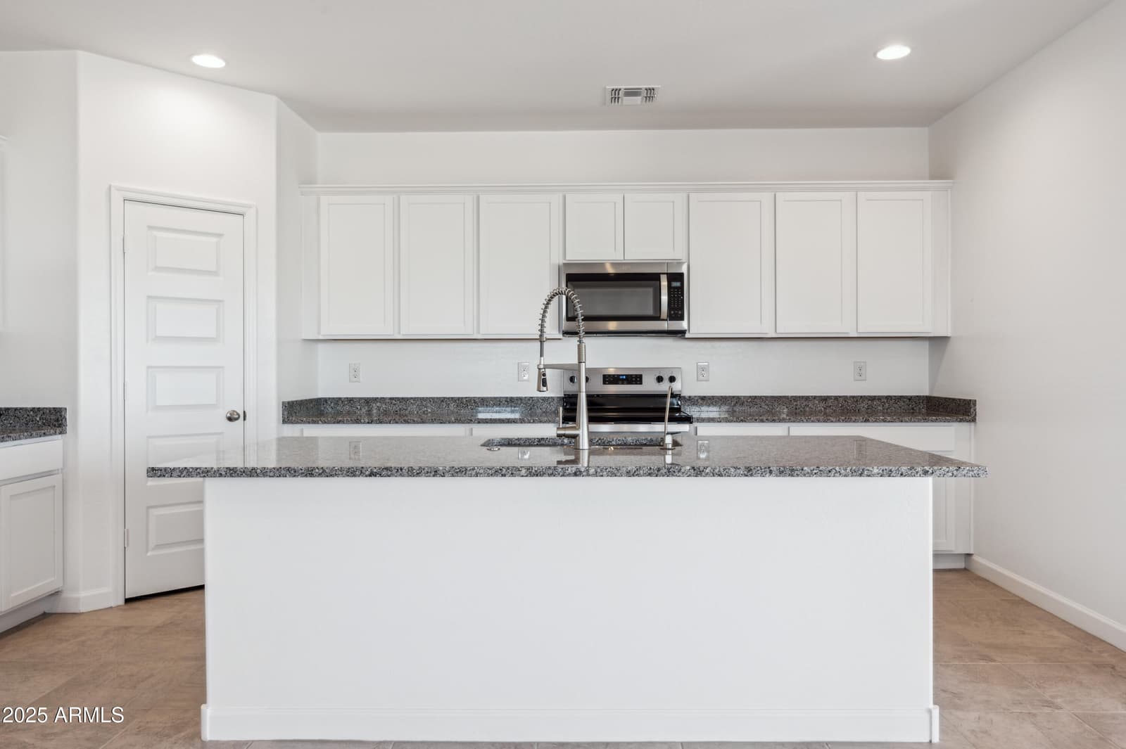 12669 E BAHIA Court, Florence, AZ 85132 — photo 4 of 62