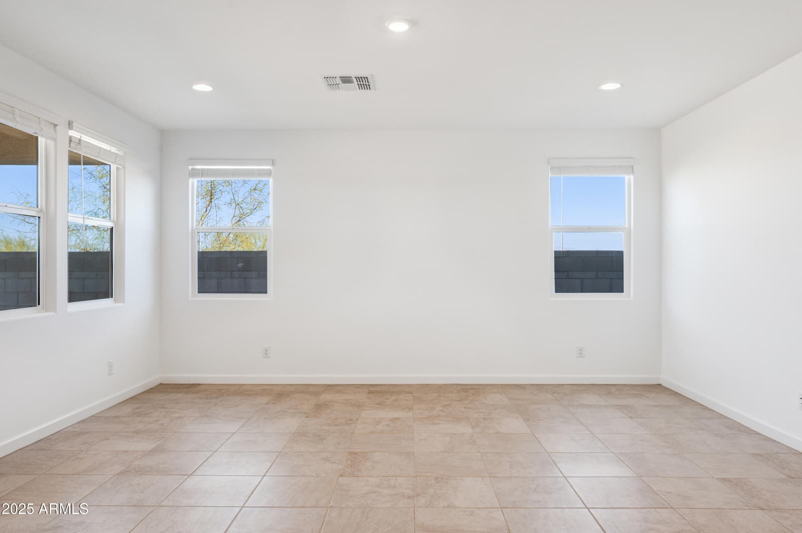 12669 E BAHIA Court, Florence, AZ 85132 — photo 10 of 62