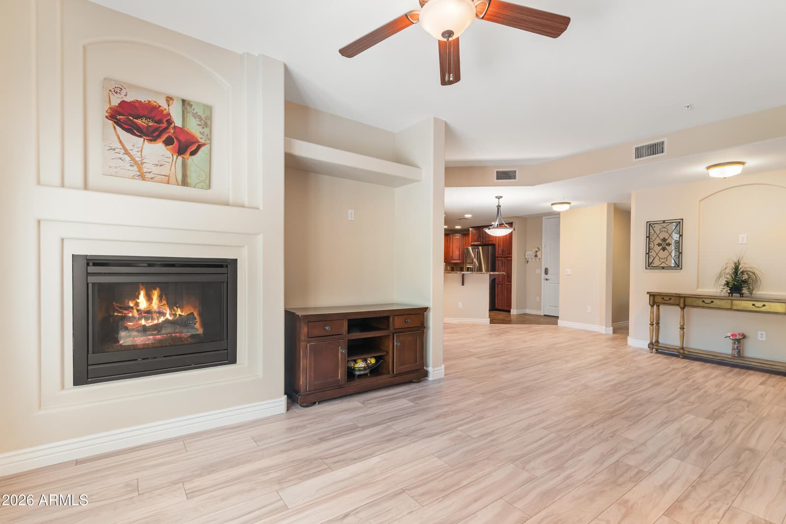 5350 E DEER VALLEY Drive 2400, Phoenix, AZ 85054 — photo 8 of 53