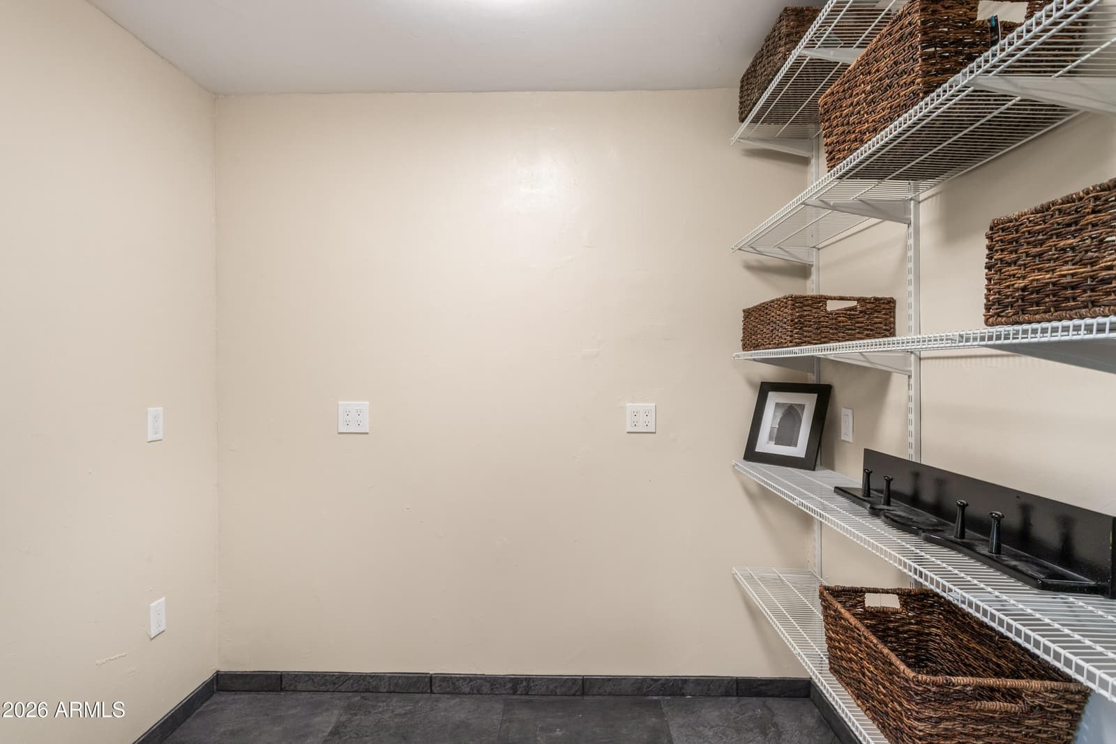 532 Earl Drive, Sierra Vista, AZ 85635 — photo 17 of 51