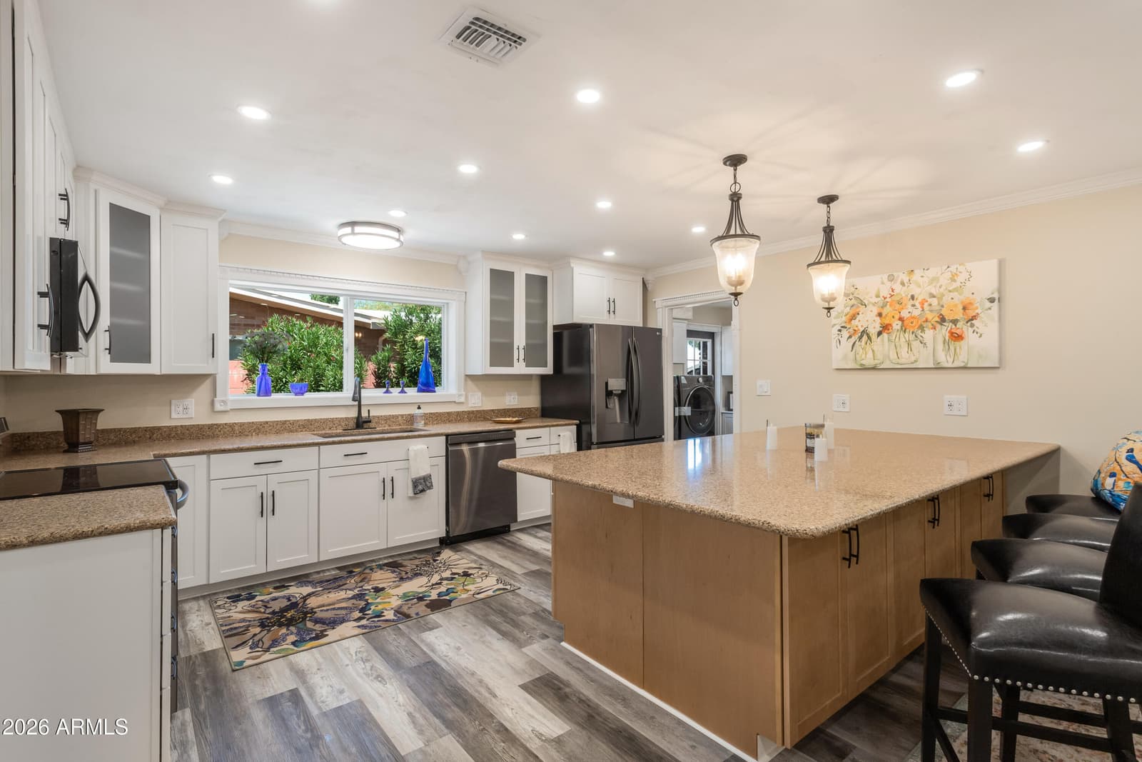 532 Earl Drive, Sierra Vista, AZ 85635 — photo 10 of 51