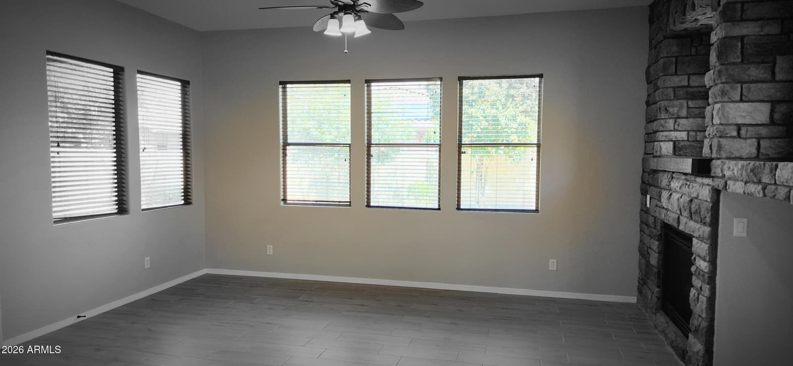 1046 E PHELPS Street, Gilbert, AZ 85295 — photo 10 of 29