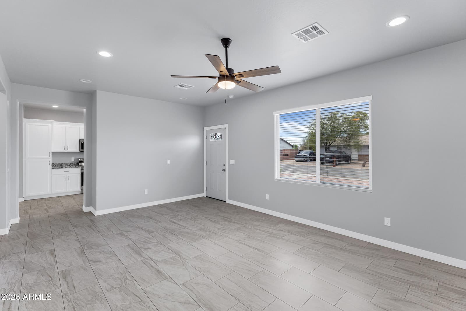 11510 E VINE Avenue, Mesa, AZ 85208 — photo 10 of 27