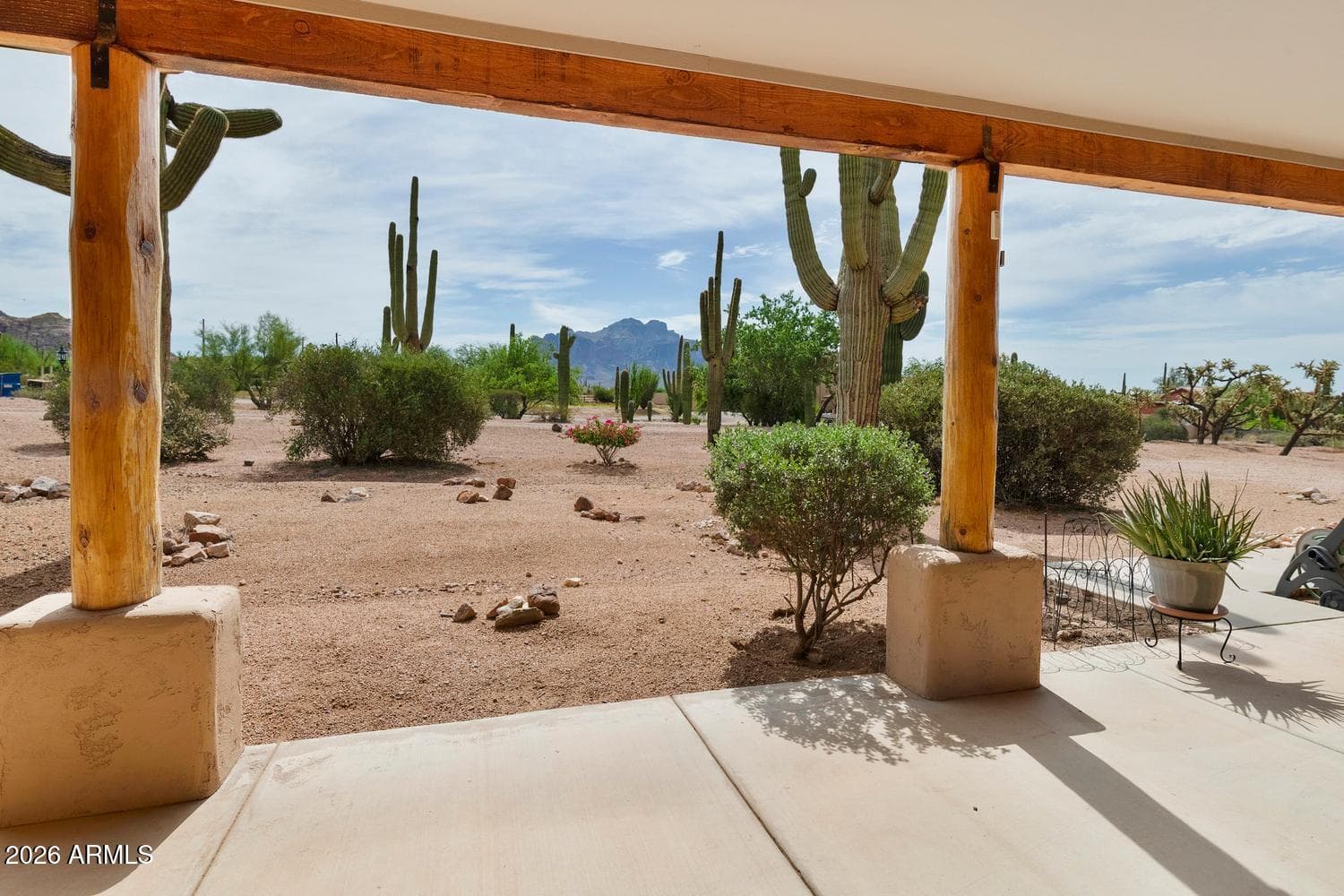 4750 N CACTUS Road, Apache Junction, AZ 85119 — photo 10 of 47