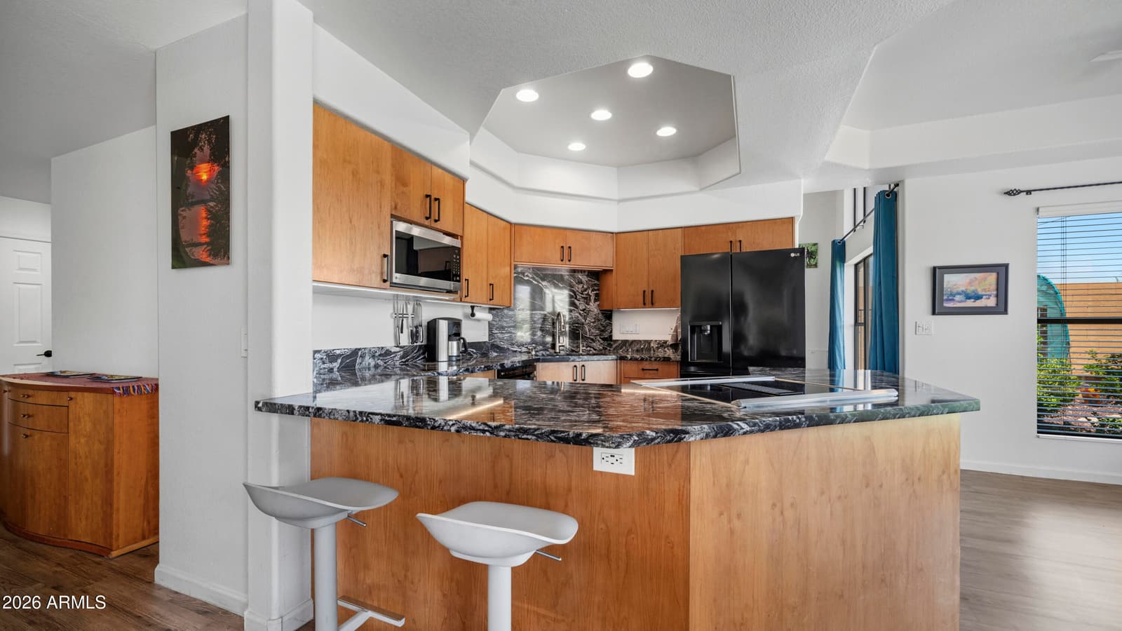 11225 N 11TH Place, Phoenix, AZ 85020 — photo 16 of 48
