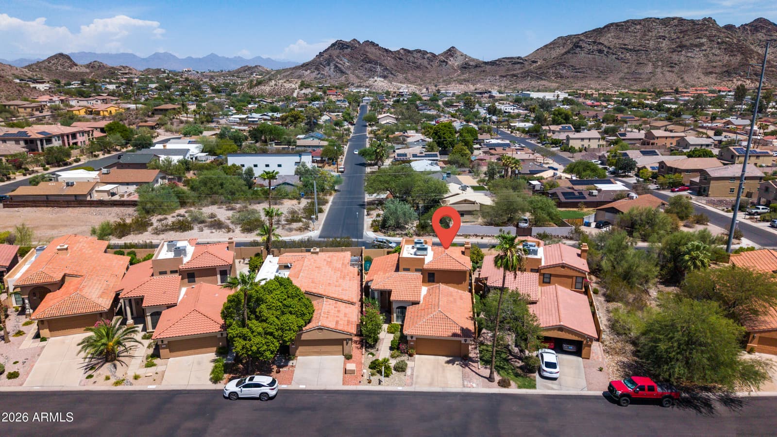11225 N 11TH Place, Phoenix, AZ 85020 — photo 7 of 48