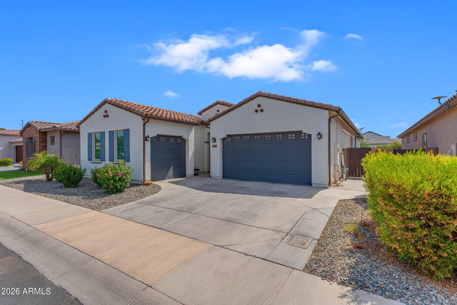 4103 S QUINN Avenue, Gilbert, AZ 85297 — photo 1 of 52