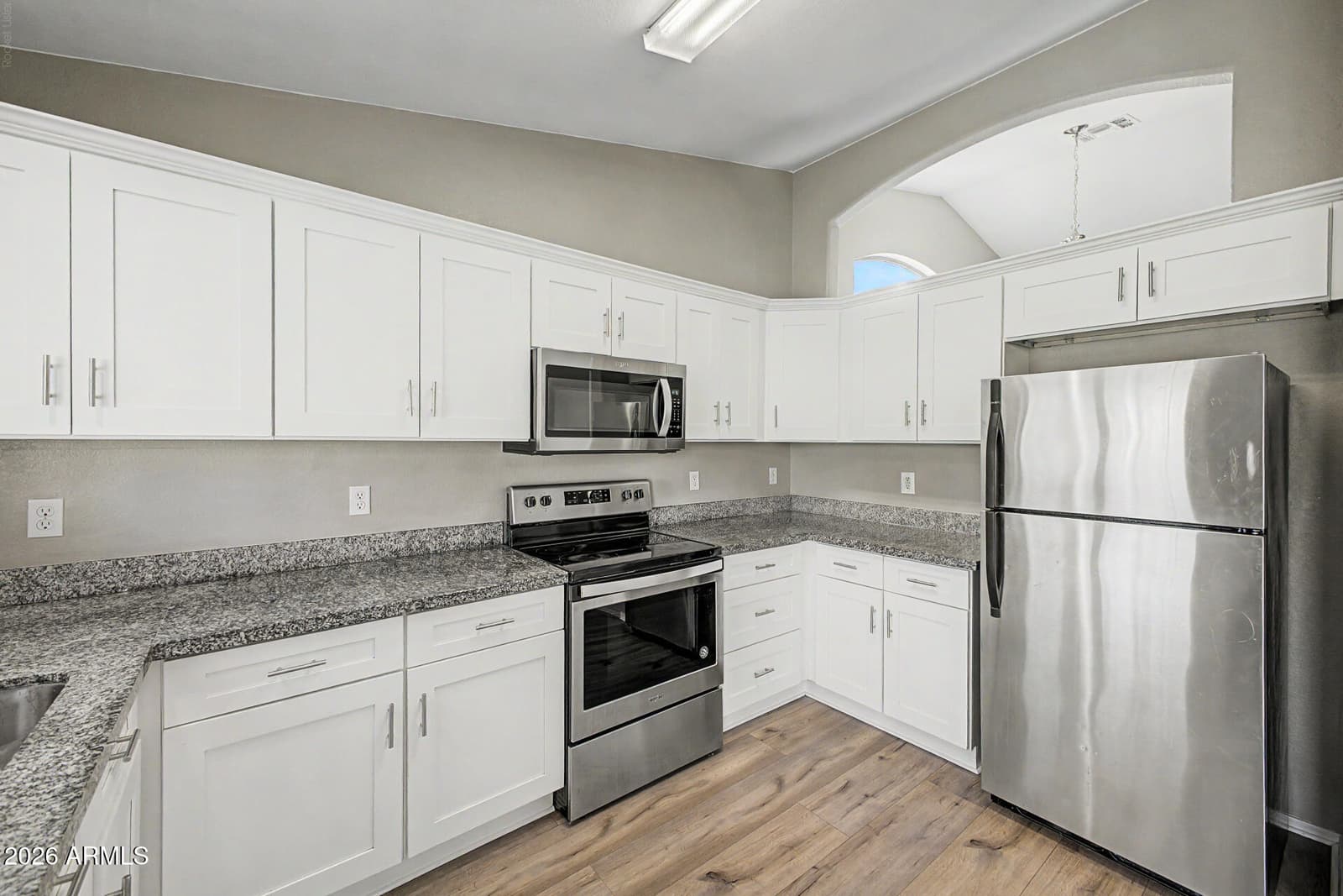 8430 W CORA Lane, Phoenix, AZ 85037 — photo 7 of 40