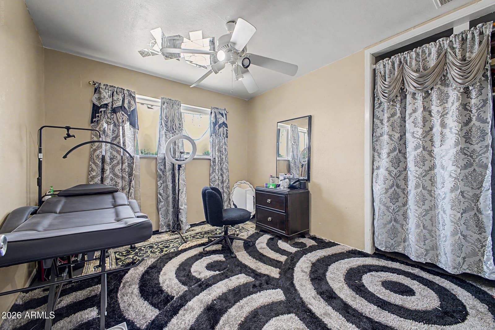 3916 W NORTHERN Avenue, Phoenix, AZ 85051 — photo 19 of 34
