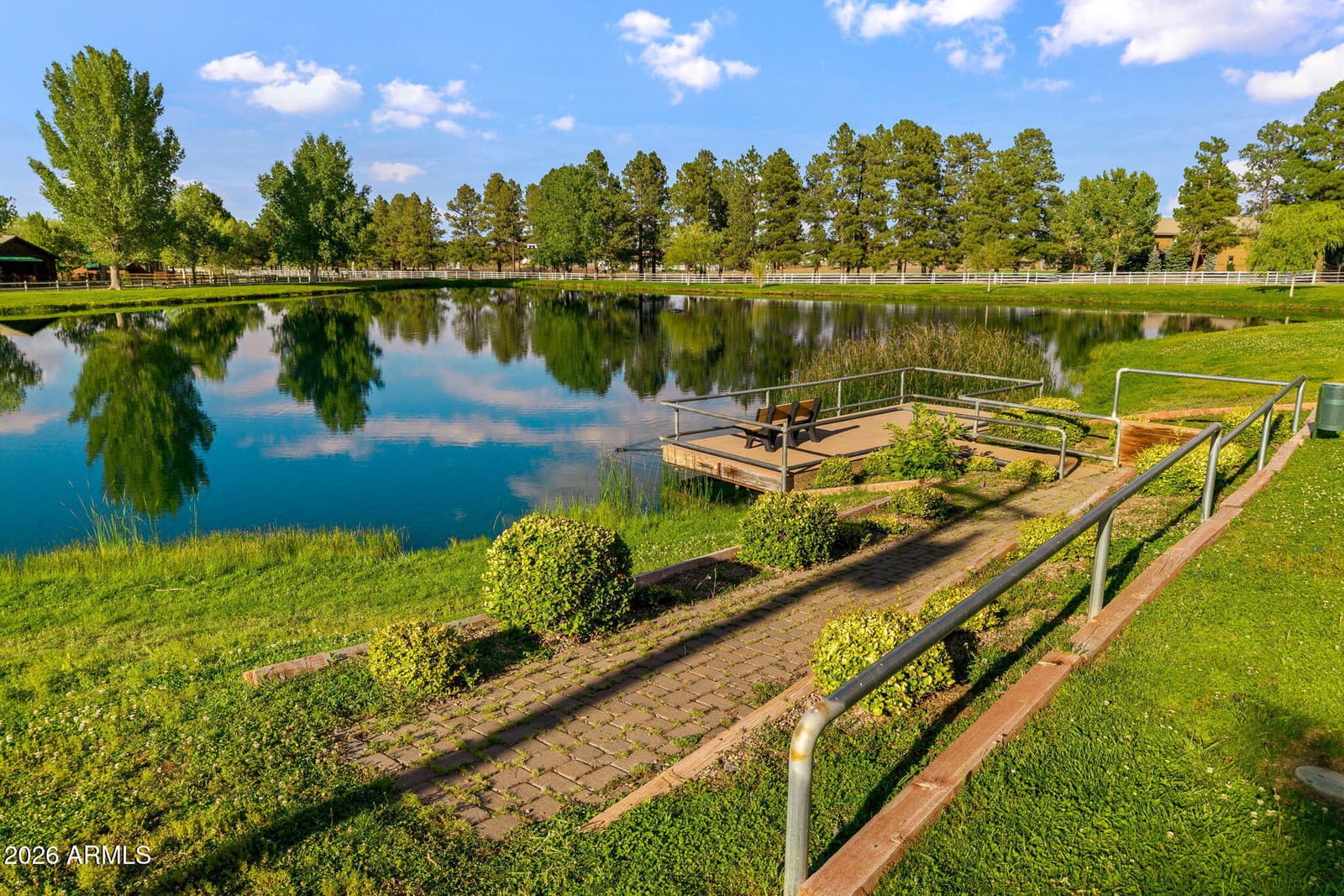 2715 HIGH PINE Loop, Overgaard, AZ 85933 — photo 41 of 50