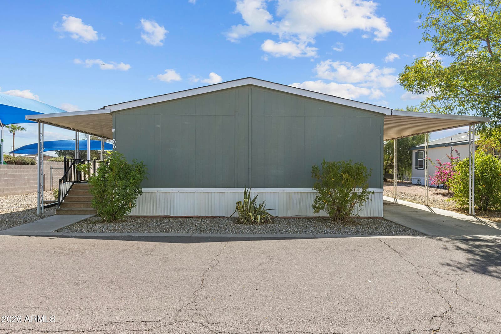 2200 N DELAWARE Drive 66, Apache Junction, AZ 85120 — photo 5 of 38
