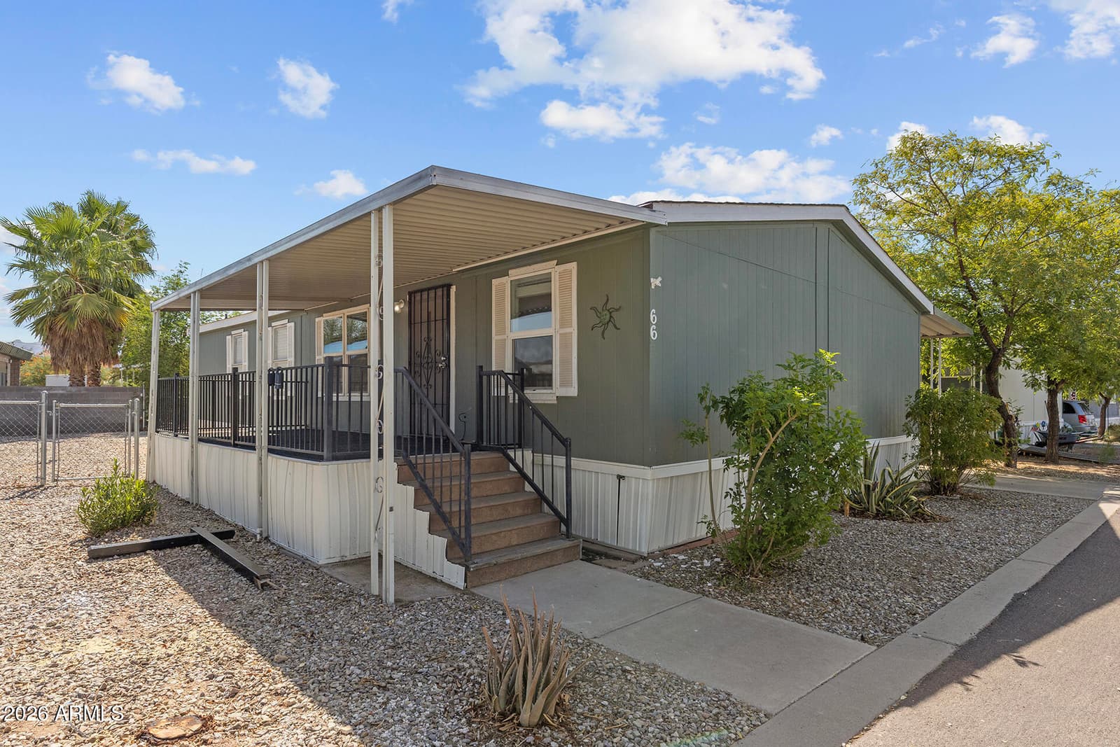 2200 N DELAWARE Drive 66, Apache Junction, AZ 85120 — photo 1 of 38