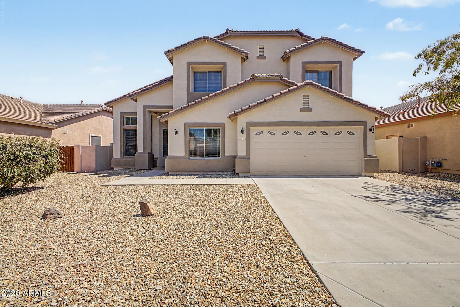 10925 W DAVIS Lane, Avondale, AZ 85323 — photo 1 of 46
