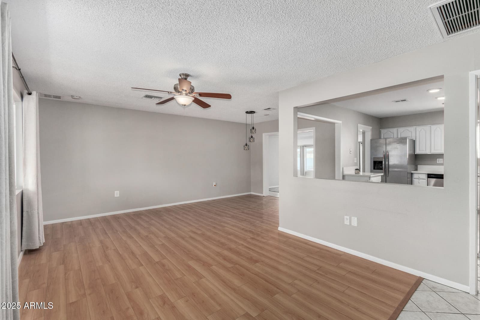 10216 N 110TH Avenue, Sun City, AZ 85351 — photo 6 of 28