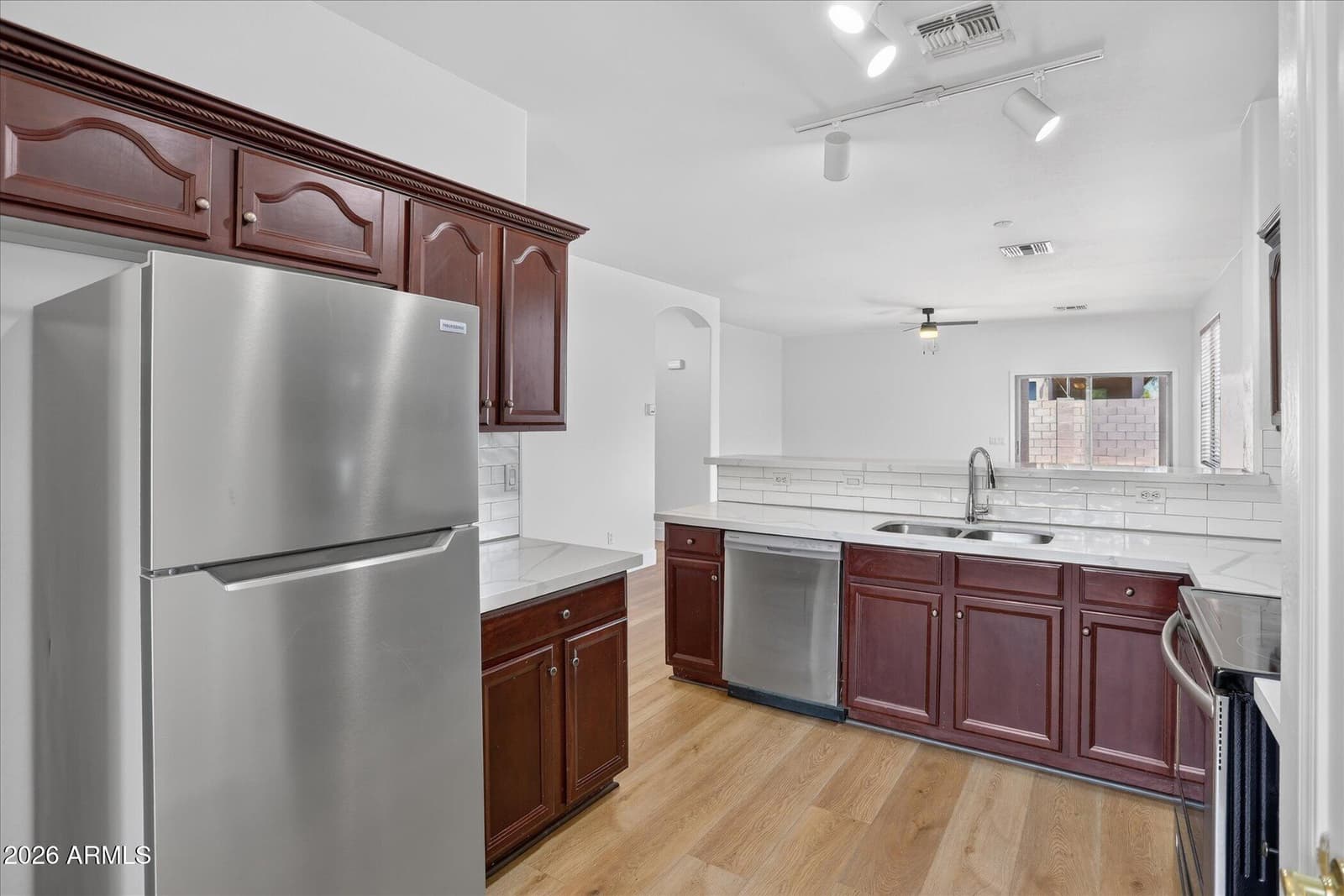 9004 W FULLAM Street, Peoria, AZ 85382 — photo 11 of 27