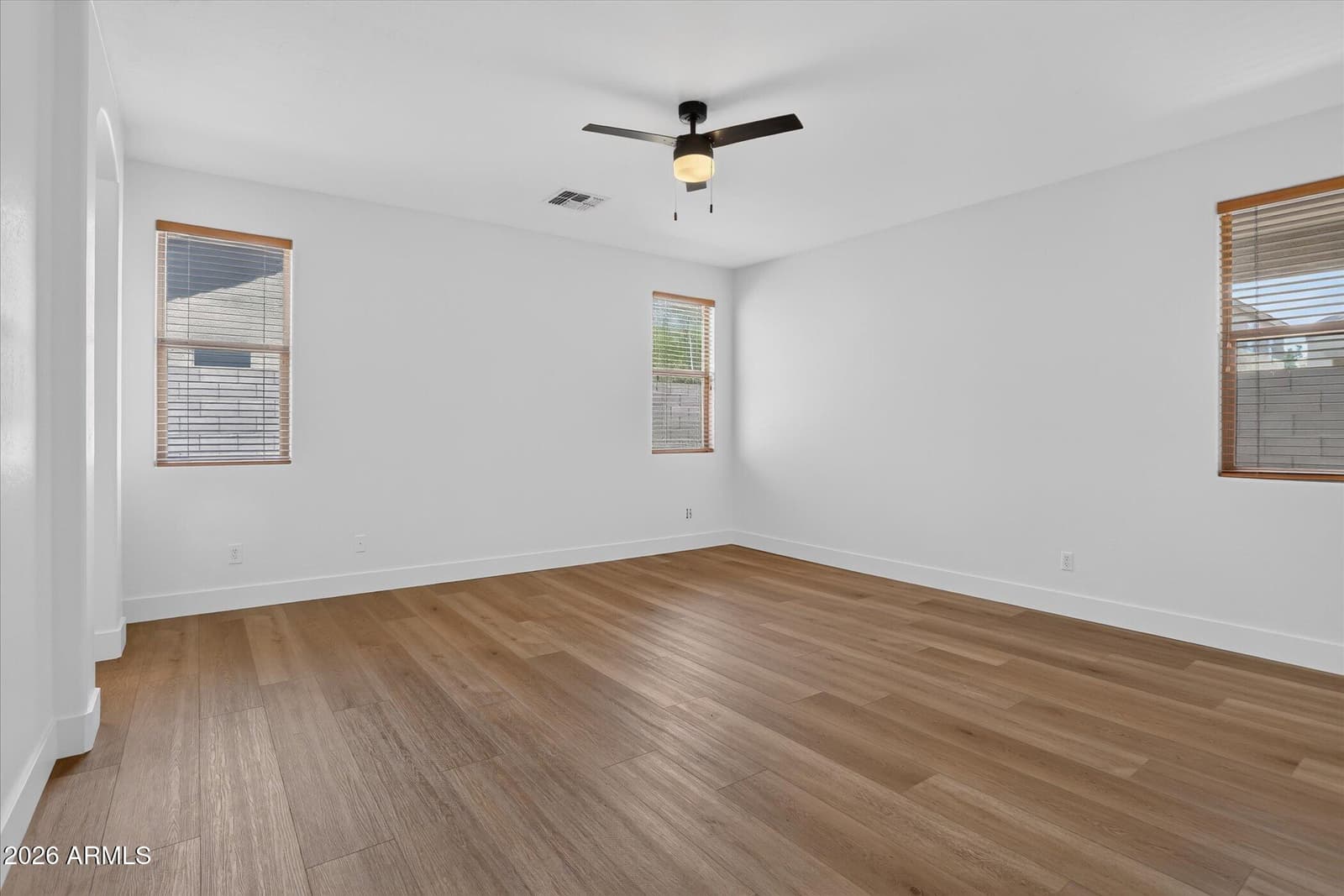 9004 W FULLAM Street, Peoria, AZ 85382 — photo 4 of 27
