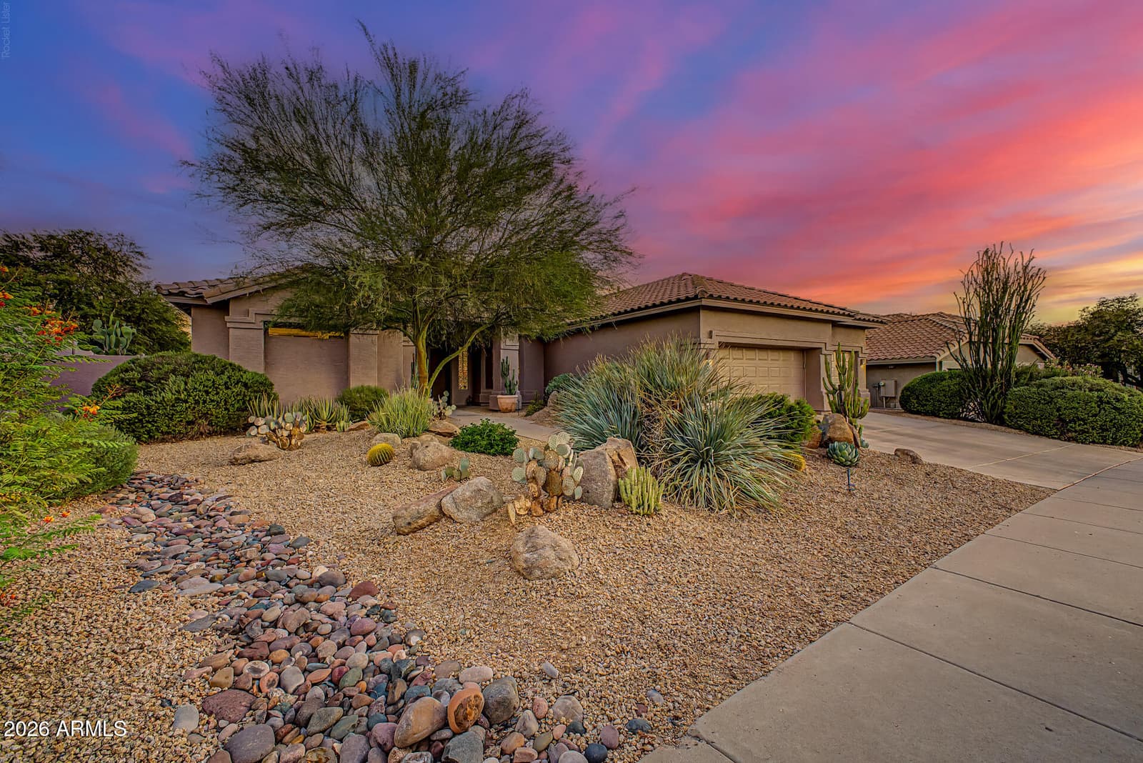 5011 E JUSTICA Street, Cave Creek, AZ 85331 — photo 2 of 33
