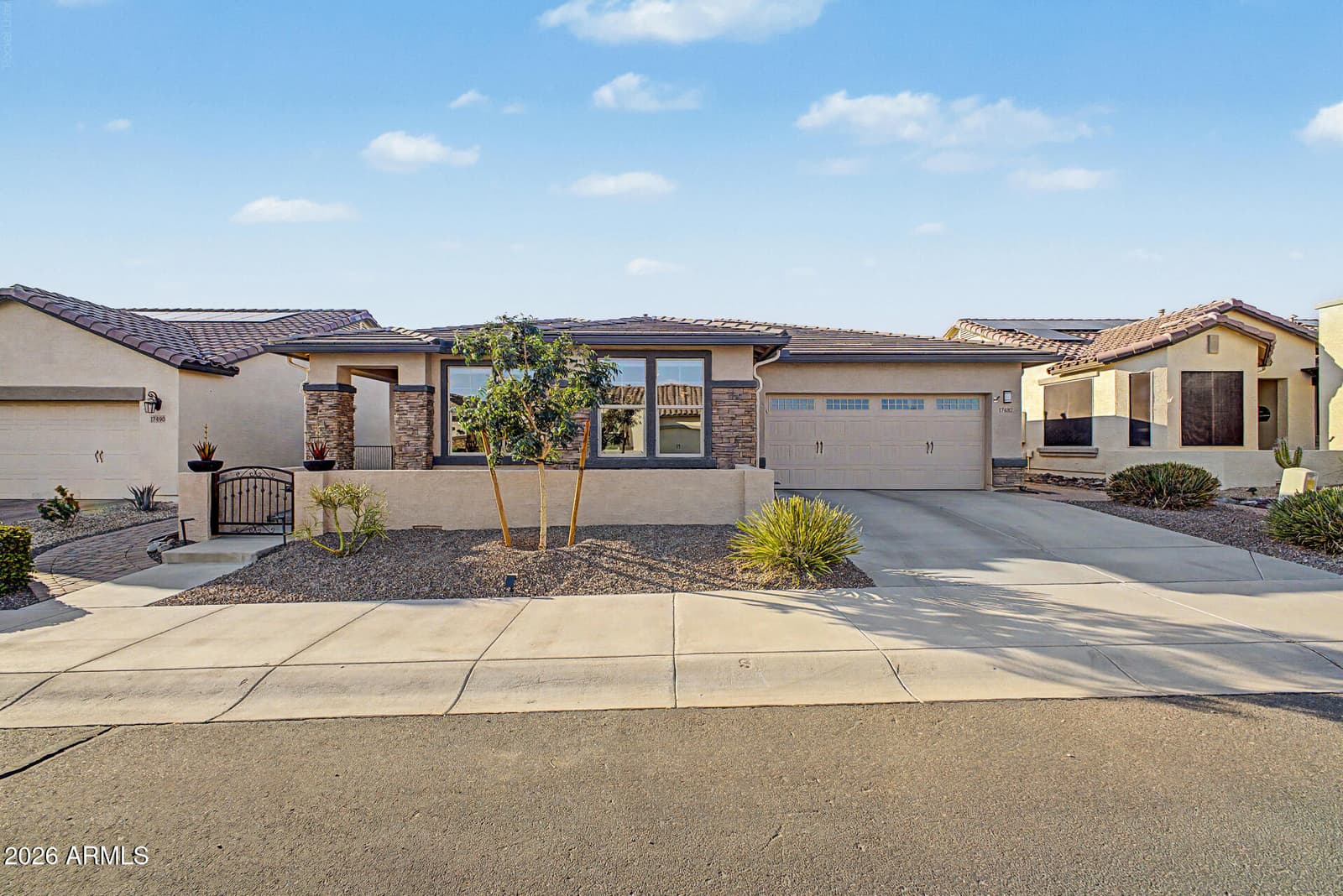 17482 W CEDARWOOD Lane, Goodyear, AZ 85338 — photo 8 of 52