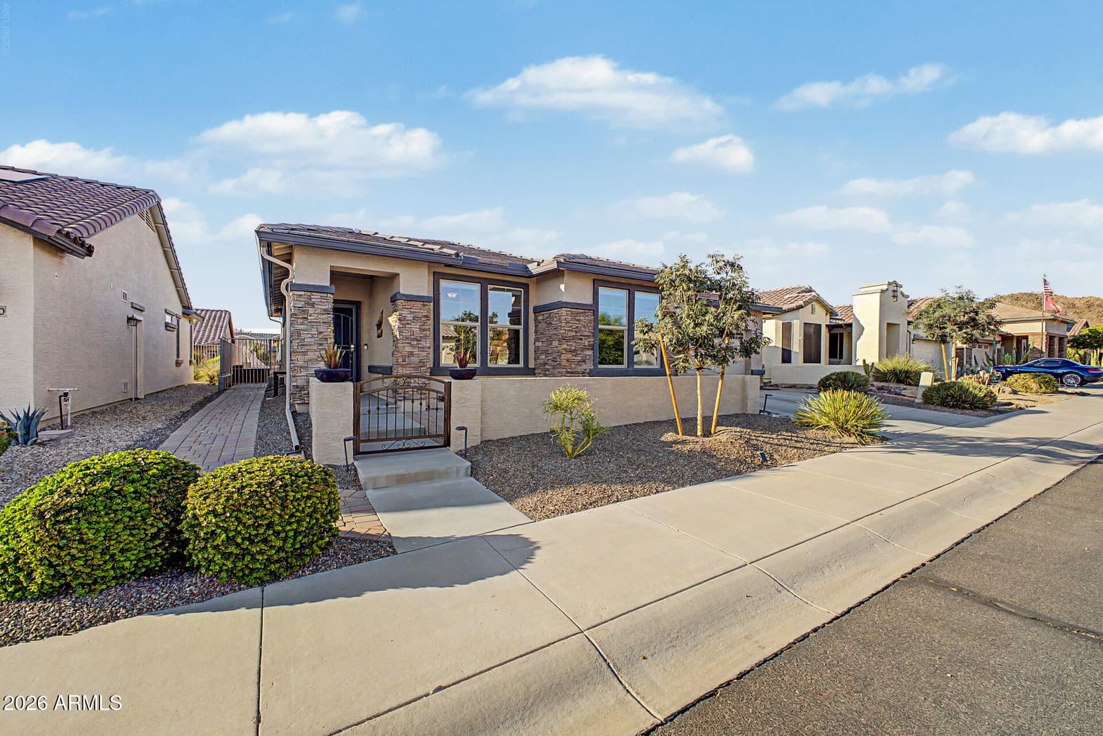 17482 W CEDARWOOD Lane, Goodyear, AZ 85338 — photo 10 of 52