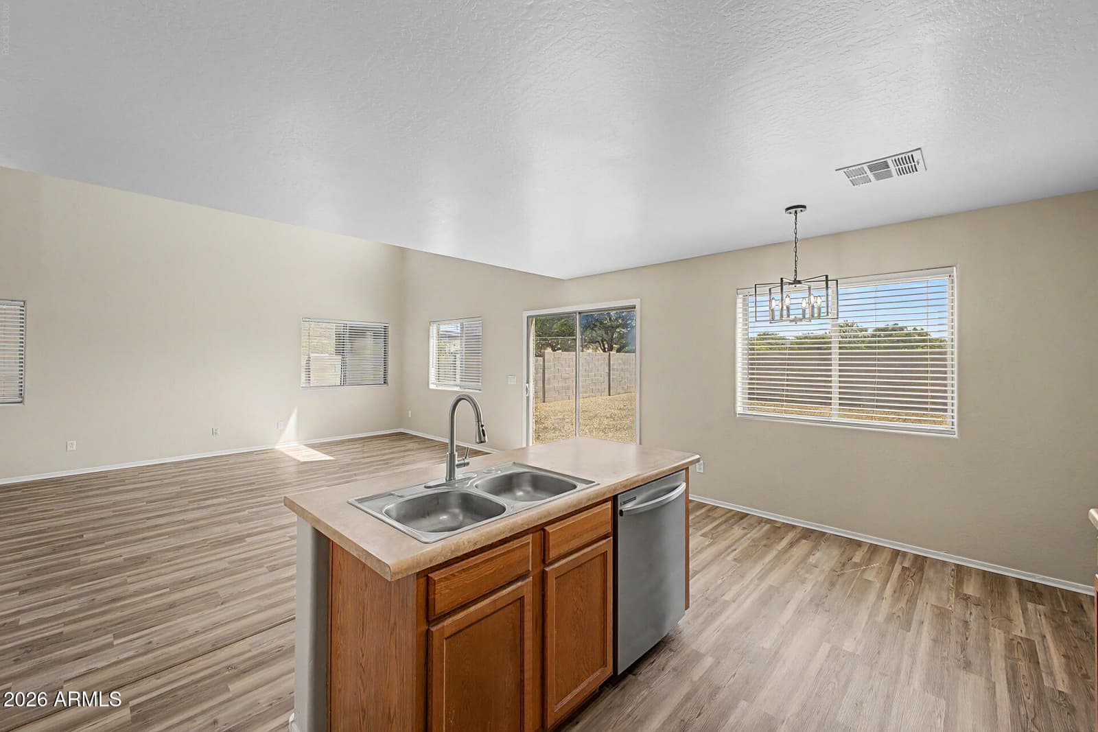 41235 N CAMBRIA Drive, San Tan Valley, AZ 85140 — photo 9 of 22