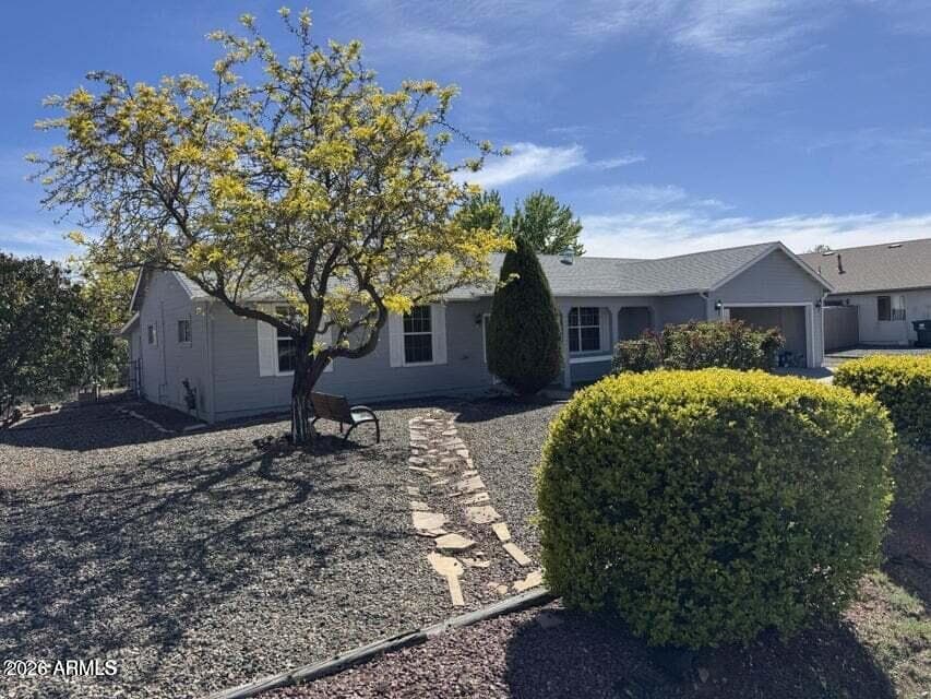 8901 E ROWEL Drive, Prescott Valley, AZ 86314 — photo 3 of 36