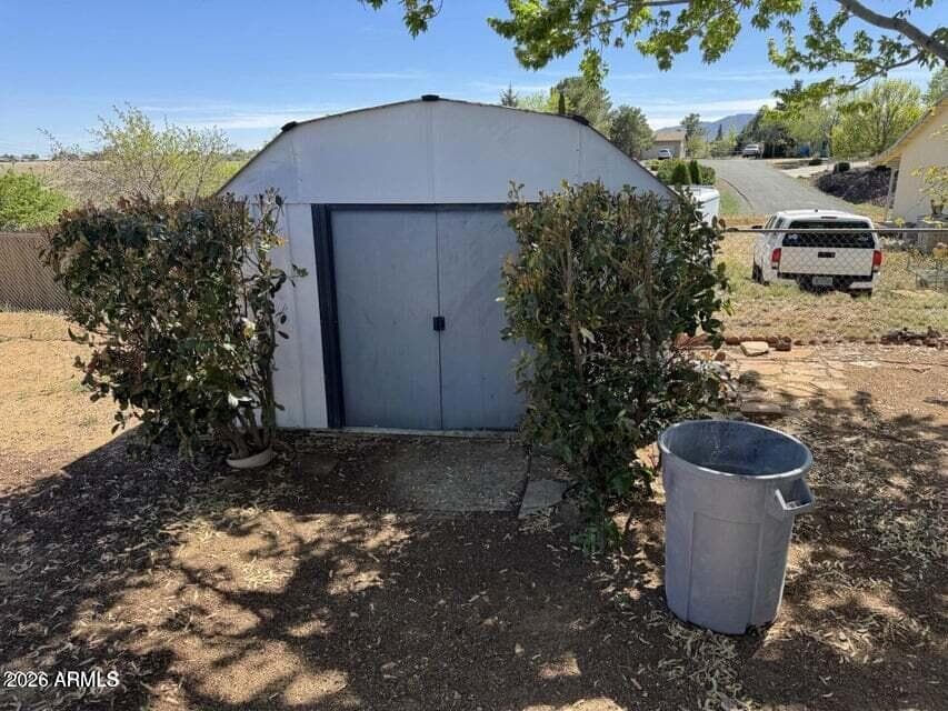 8901 E ROWEL Drive, Prescott Valley, AZ 86314 — photo 9 of 36