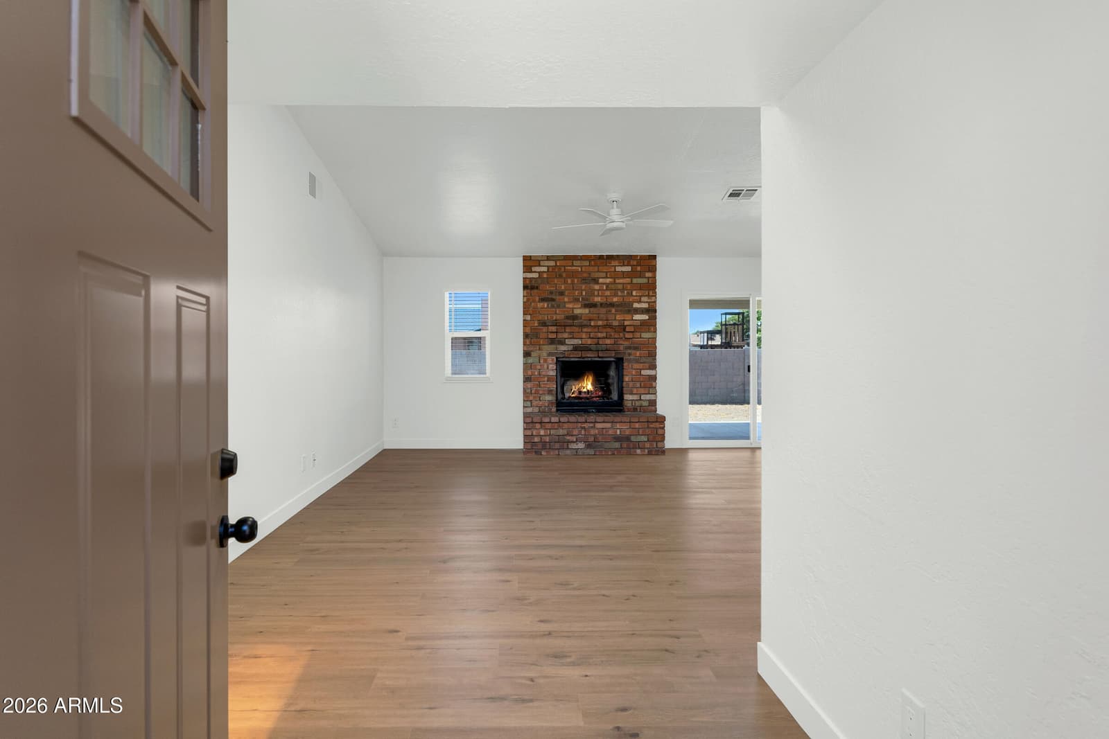 323 W HARVARD Avenue, Gilbert, AZ 85233 — photo 4 of 29