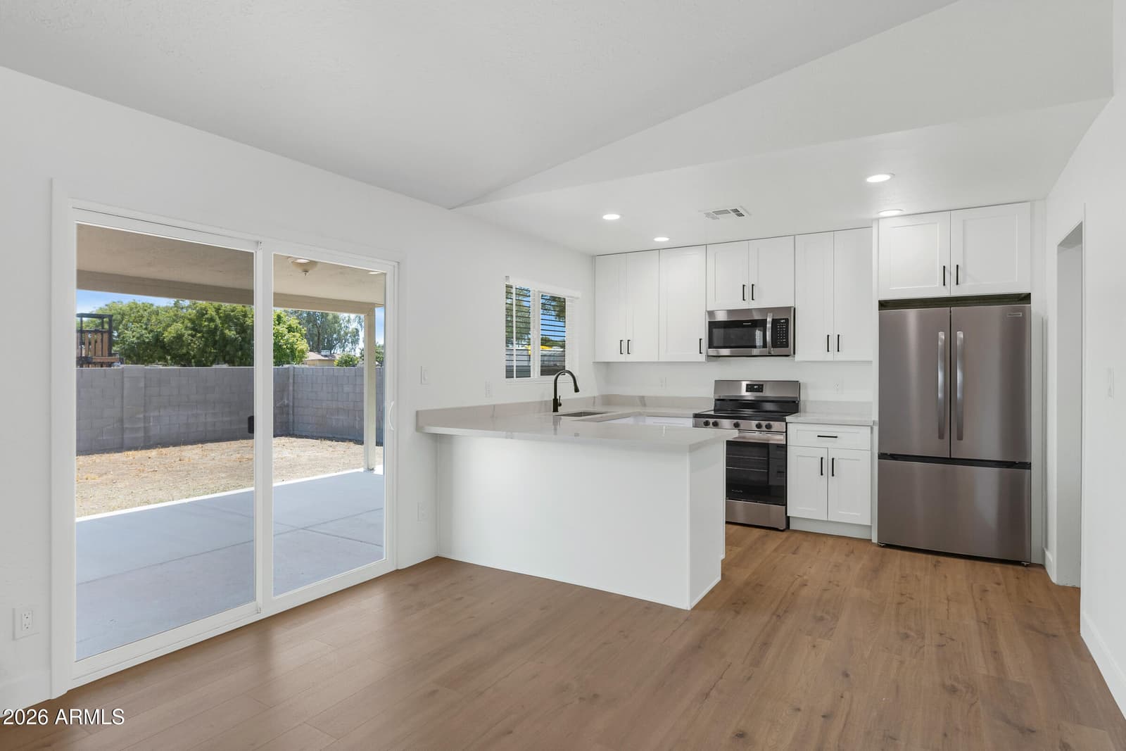 323 W HARVARD Avenue, Gilbert, AZ 85233 — photo 9 of 29
