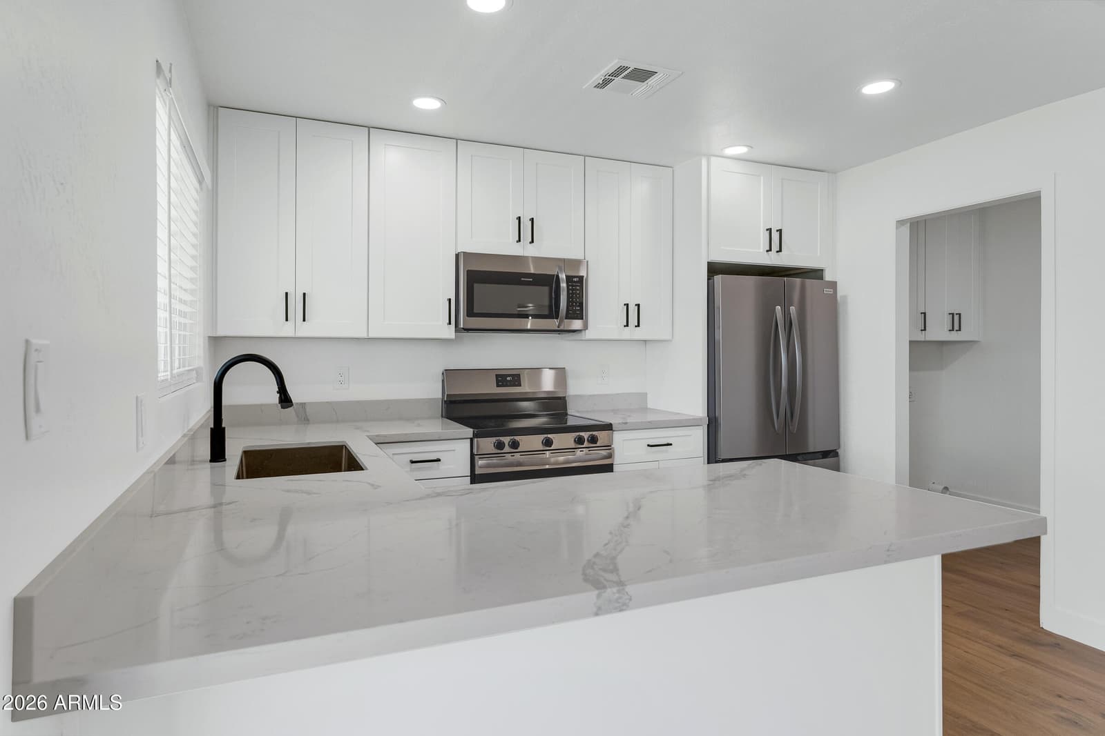 323 W HARVARD Avenue, Gilbert, AZ 85233 — photo 11 of 29