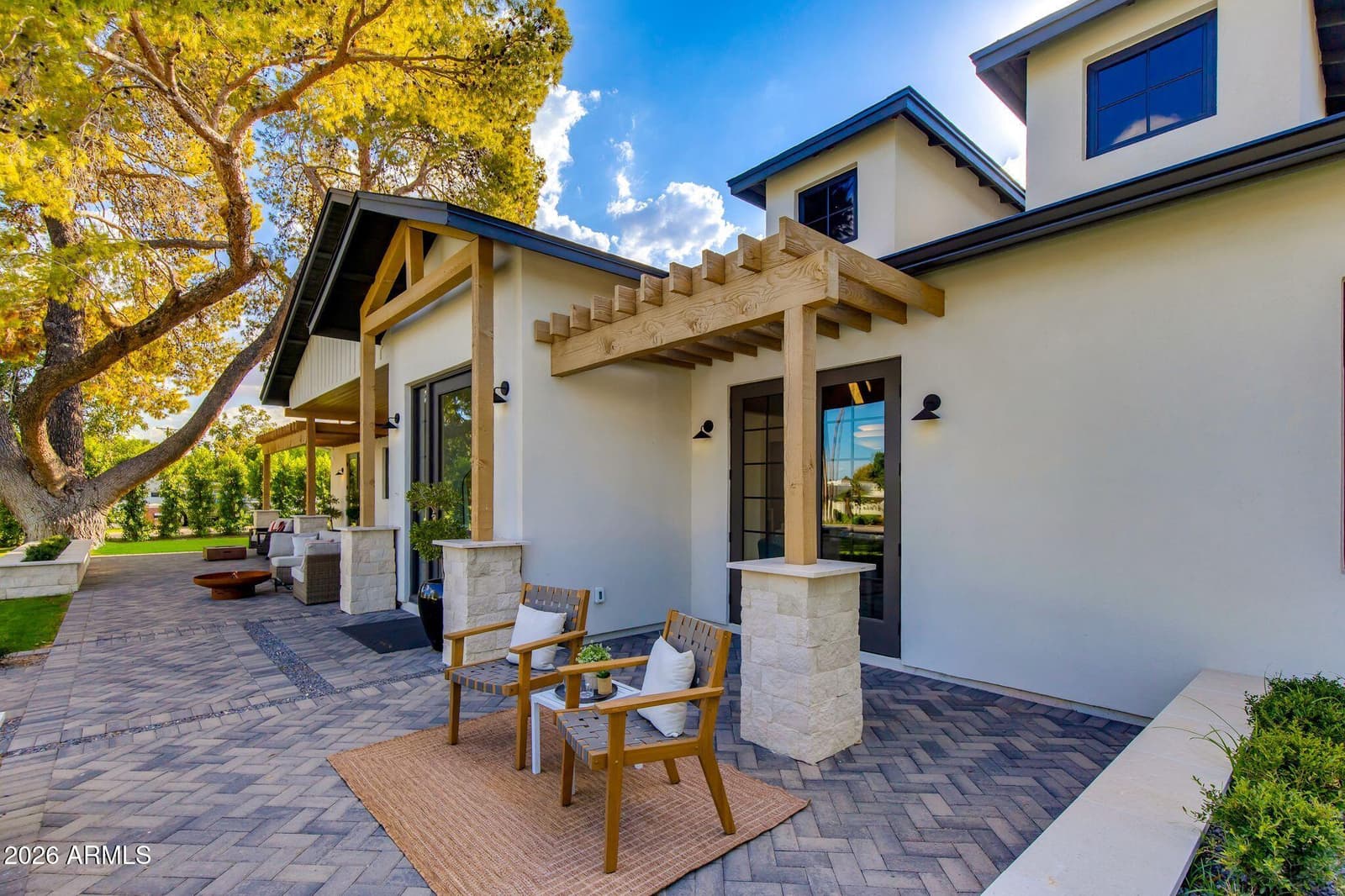 6838 E EXETER Boulevard, Scottsdale, AZ 85251 — photo 9 of 82