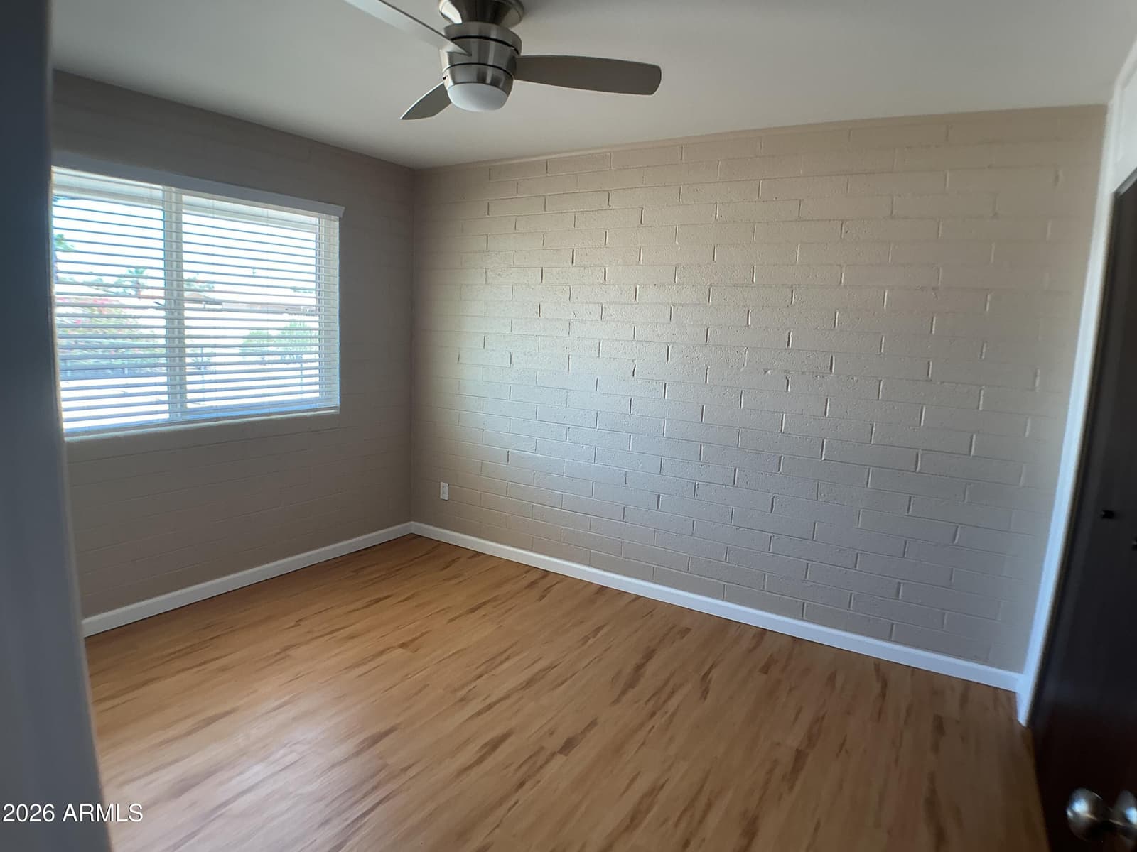 10846 W OAKMONT Drive, Sun City, AZ 85351 — photo 13 of 32