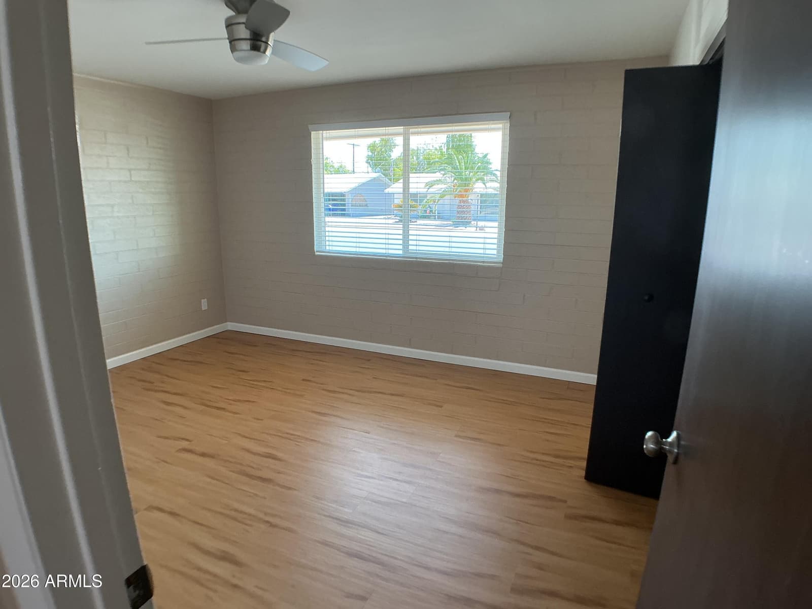 10846 W OAKMONT Drive, Sun City, AZ 85351 — photo 17 of 32