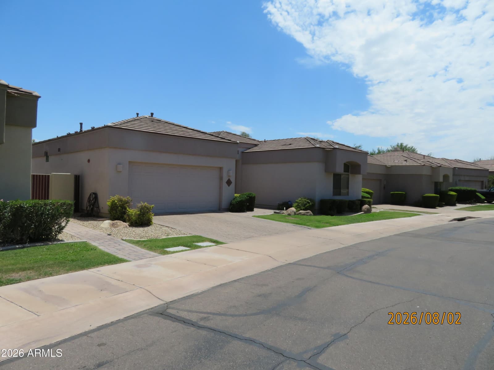 8727 E Tuckey Lane, Scottsdale, AZ 85250 — photo 3 of 11