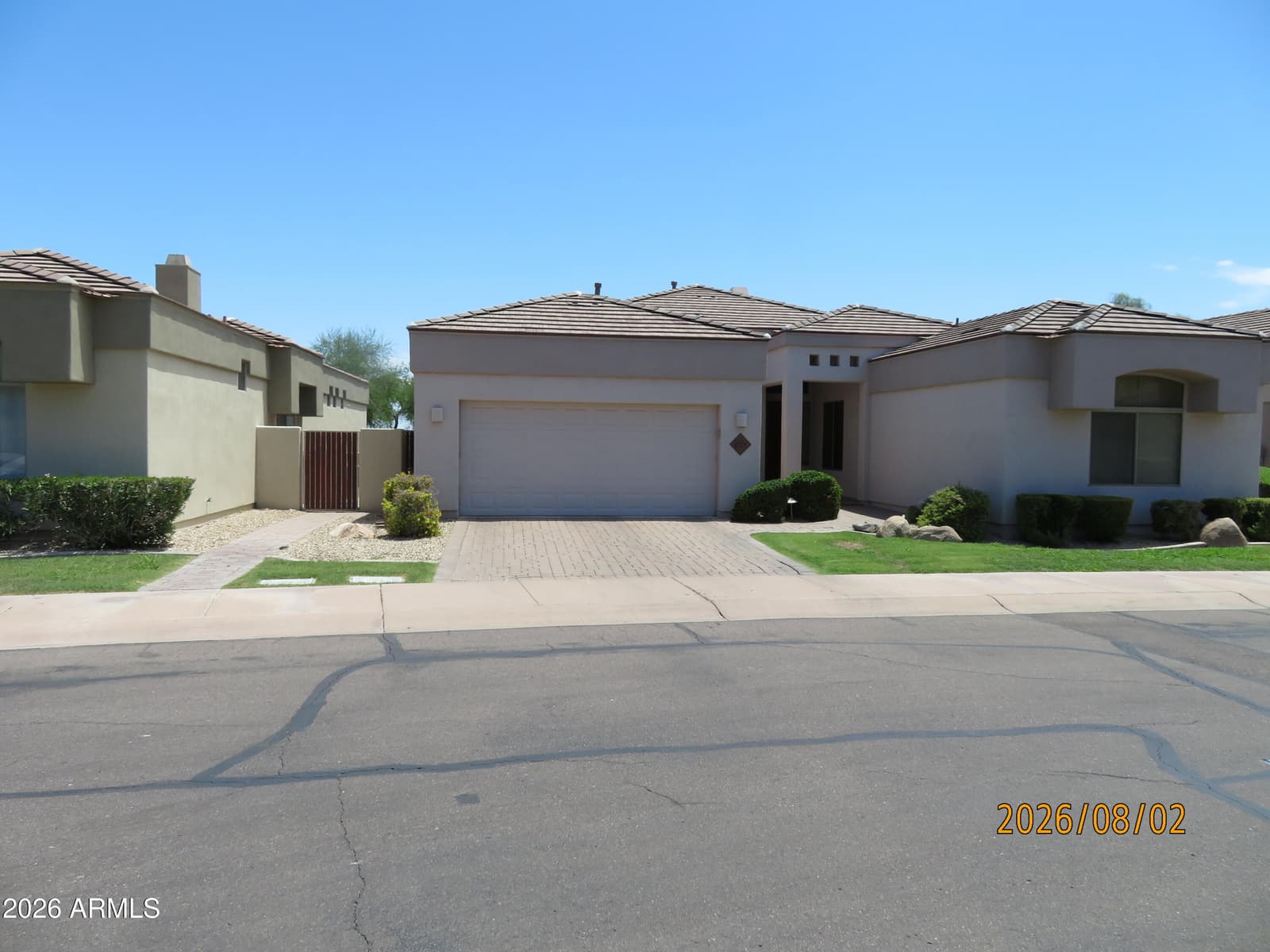 8727 E Tuckey Lane, Scottsdale, AZ 85250 — photo 6 of 11