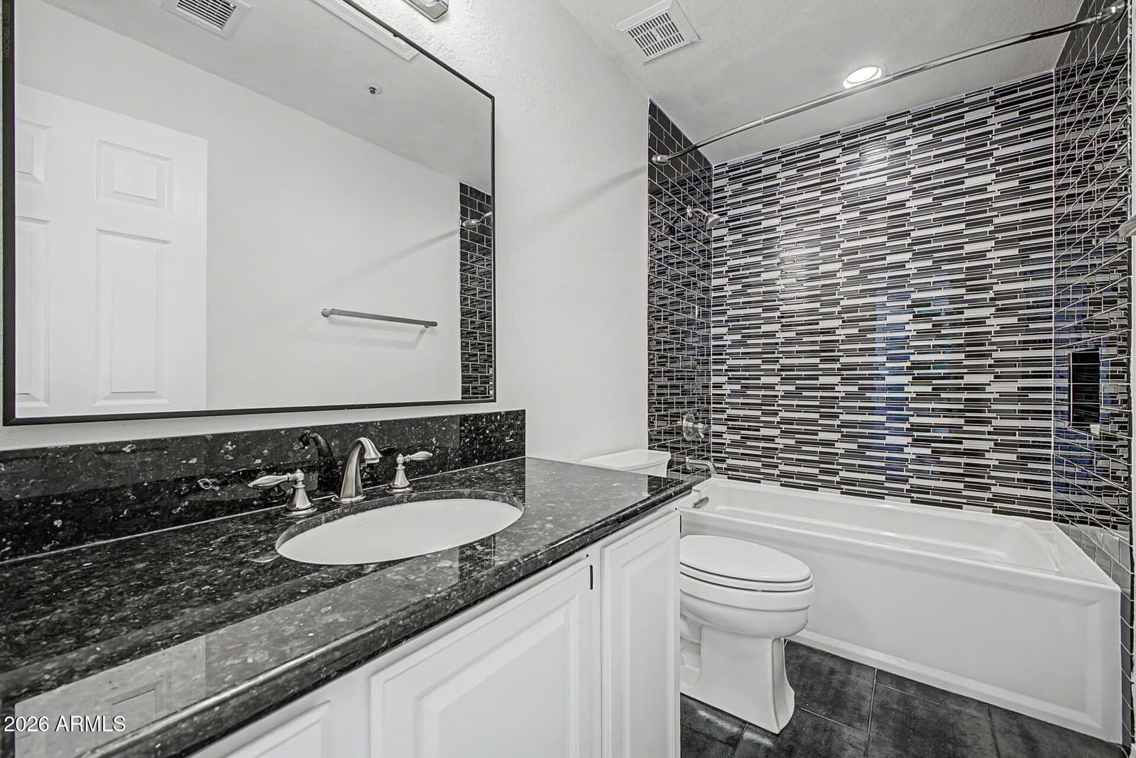 9289 E BLANCHE Drive, Scottsdale, AZ 85260 — photo 26 of 36