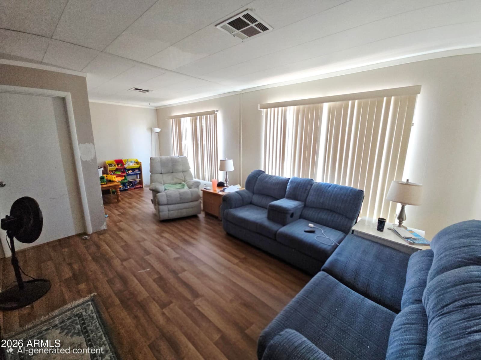6543 W HATCHER Road E, Glendale, AZ 85302 — photo 5 of 22