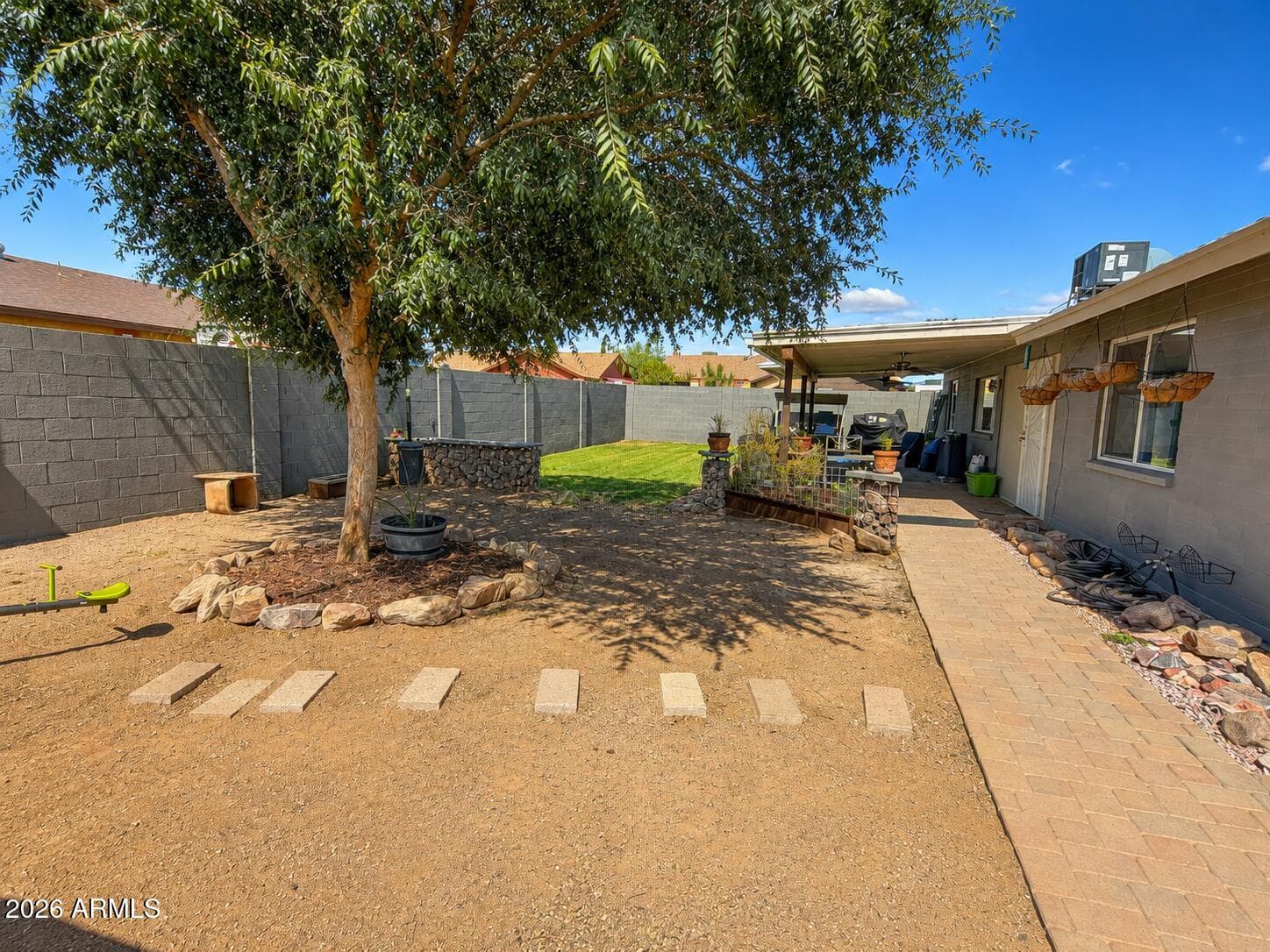 3916 W ASTER Drive, Phoenix, AZ 85029 — photo 26 of 29