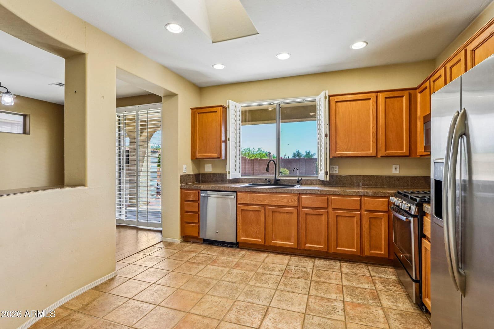2449 W MUIRFIELD Drive, Anthem, AZ 85086 — photo 13 of 44