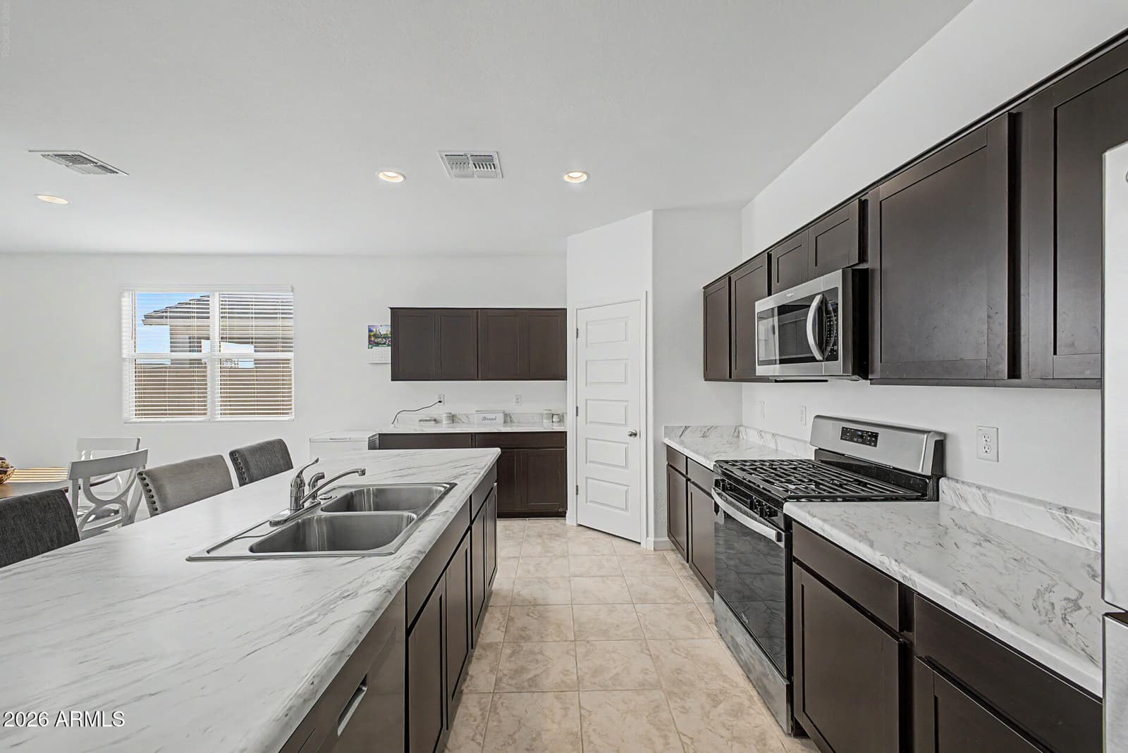 40983 W SUNLAND Drive, Maricopa, AZ 85138 — photo 15 of 38