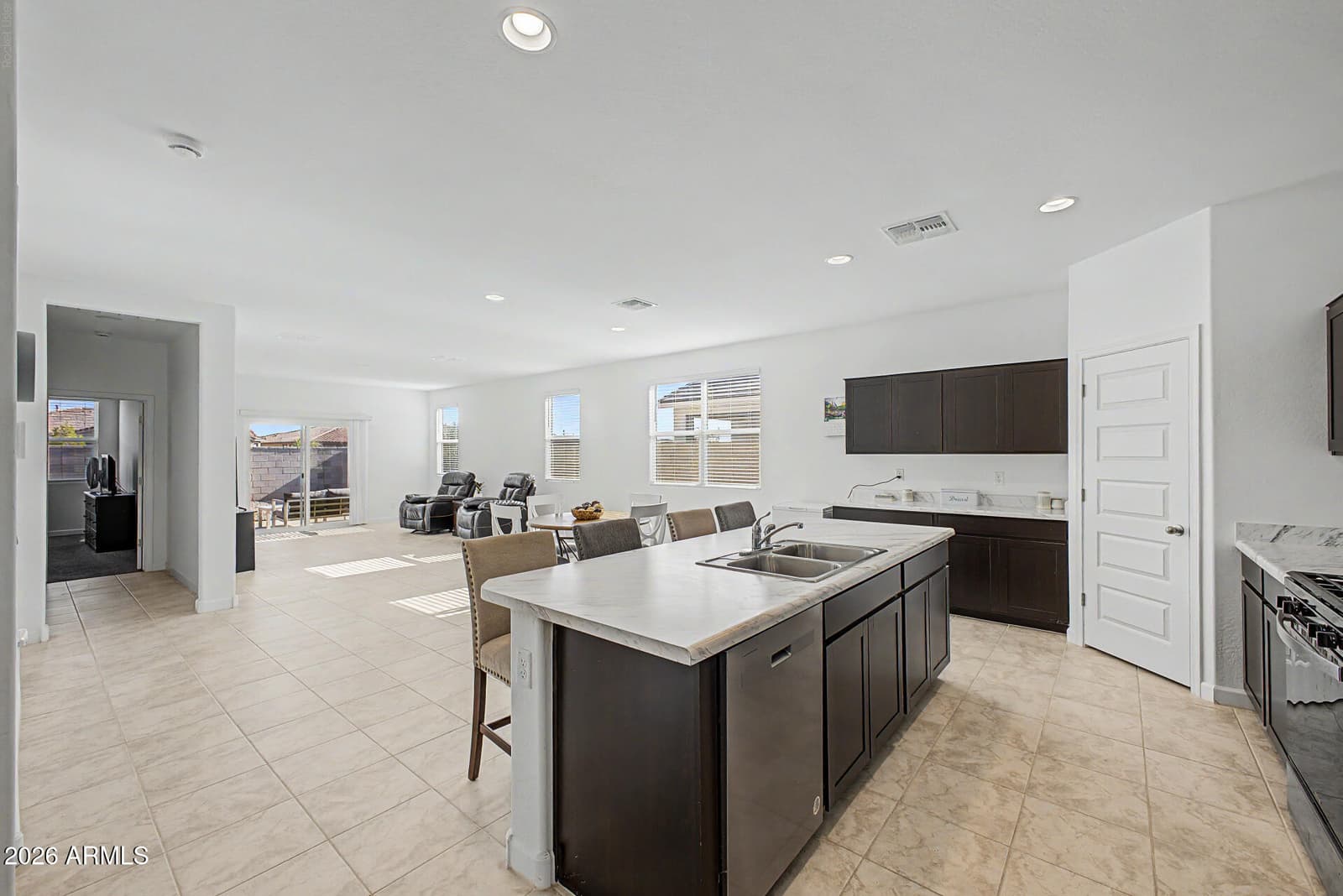 40983 W SUNLAND Drive, Maricopa, AZ 85138 — photo 16 of 38