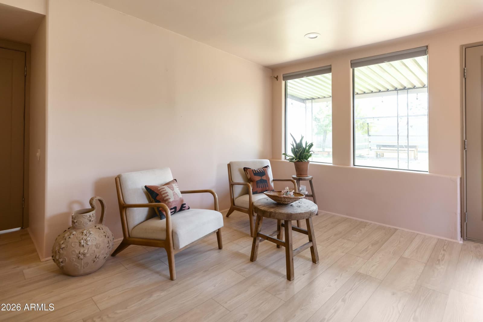 217 W CAMPBELL Avenue, Phoenix, AZ 85013 — photo 9 of 22