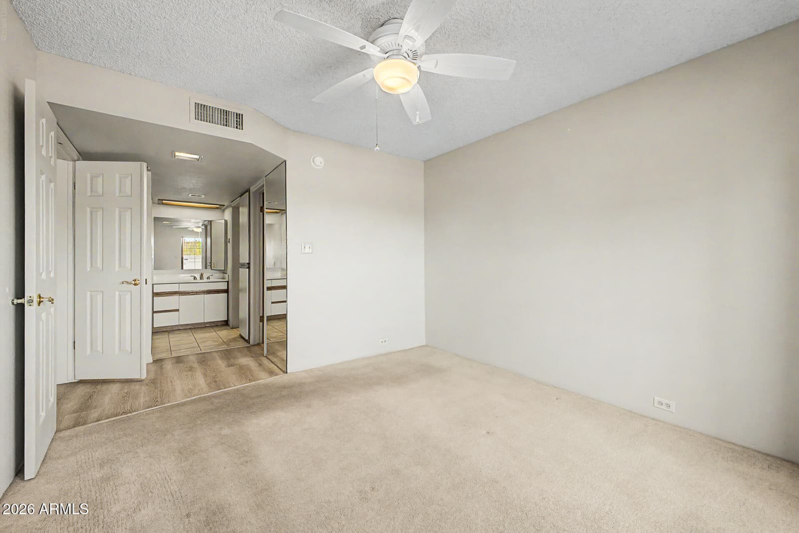 10410 N CAVE CREEK Road 1009, Phoenix, AZ 85020 — photo 18 of 40